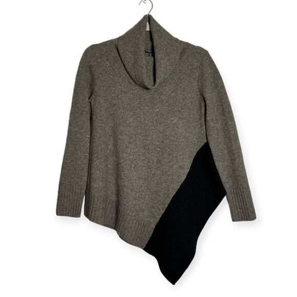 Eileen Fisher Yak Merino Wool Asymmetric Sweater SIZE Petite PS Tan STAIN - Picture 3 of 13
